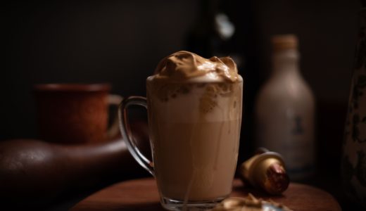 ダルゴナコーヒーってなんなの？なんでバズってるの？！