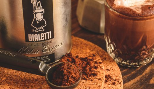 コーヒー豆は一杯に対して何グラム？スプーン大さじ何杯、お湯の量は？